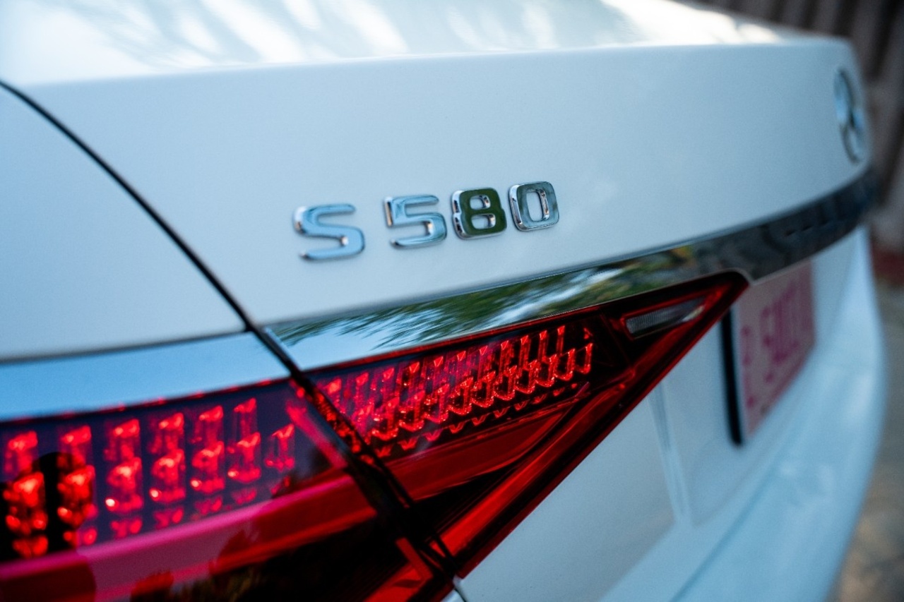 
								Mercedes S580 4matic full									